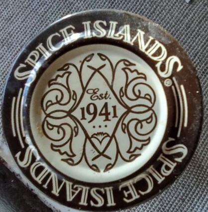 Spice Islands Traditional Cap